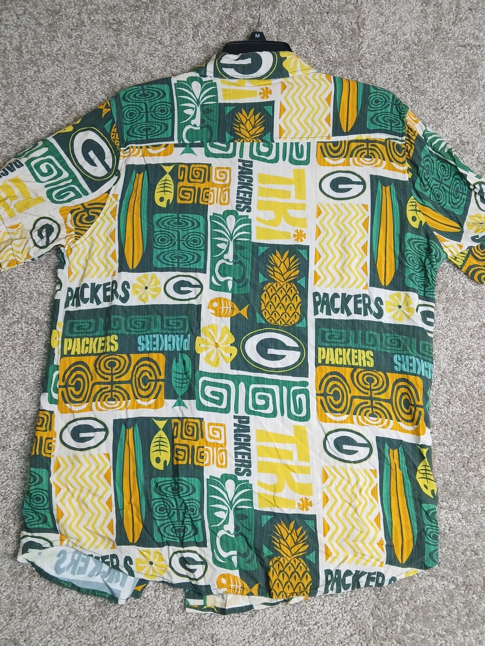 NFL Green Bay Packers Men's Gold/Green Tiki Floral Button-Up Woven Shirt - Large